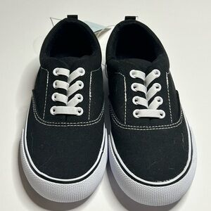 Cat & Jack Black and White Kids Sneakers | Size 1